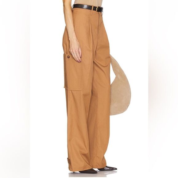 NEW HELSA Paperbag Pant in Caramel - Picture 5 of 14